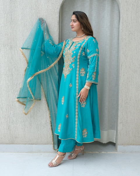 Ferozi Silk Kalidar Set